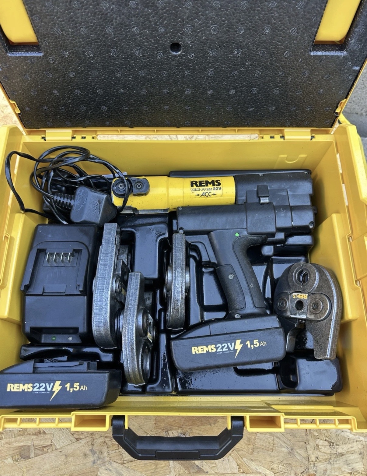 REMS Mini-Press 22V hire kit